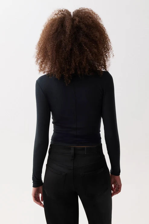 DARA FUNNEL NECK TOP
