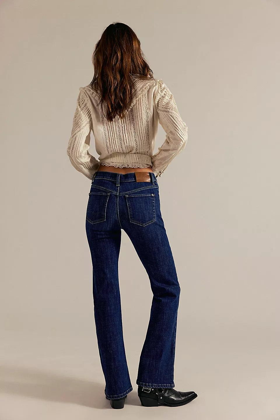 WE THE FREE DOUBLE KNOT HIGH-RISE STRAIGHT BOOTCUT JEANS