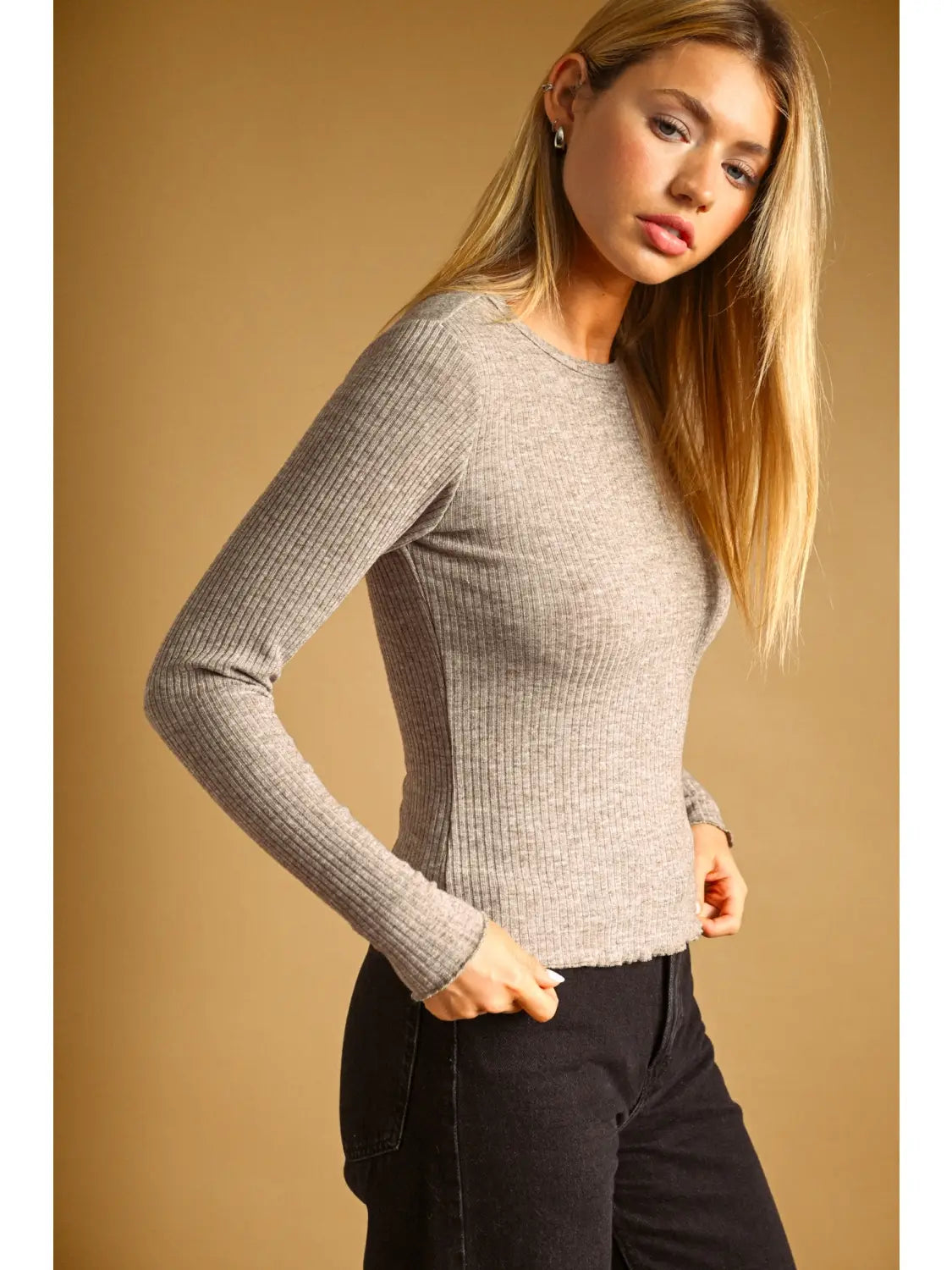 LONG SLEEVE RIB TOP