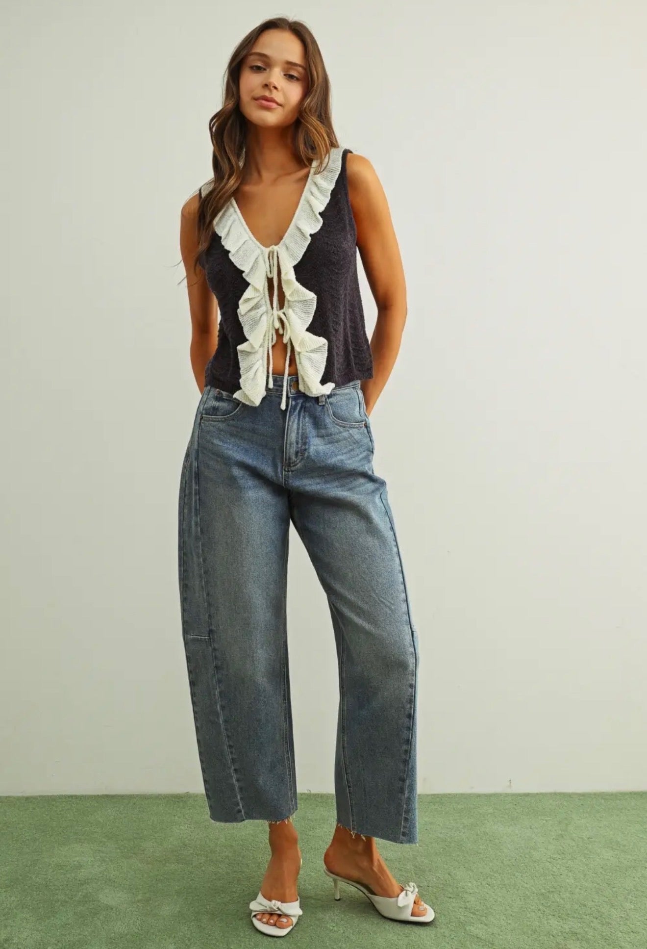 Crochet Knit Vest With Ruffle