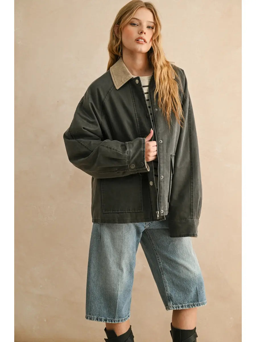 CONTRAST UTILITY JACKET