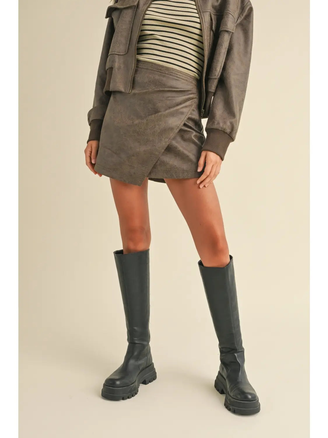 PLEATED MINI SKIRT