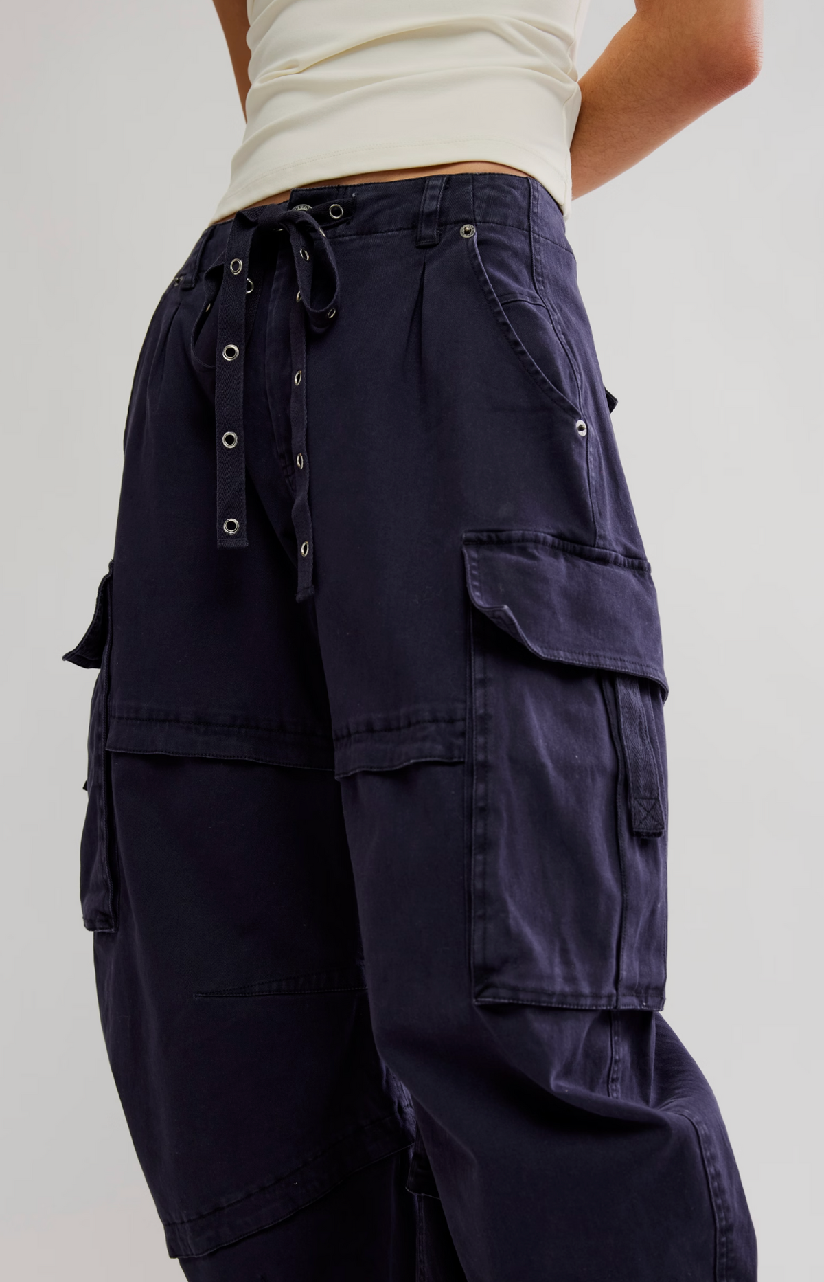 WE THE FREE REEF CURVED CARGO TWILL PANTS