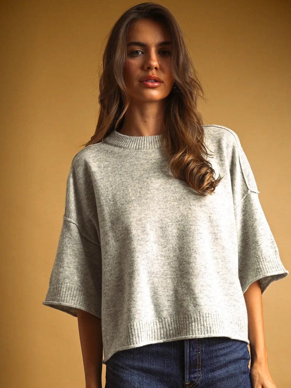 SHORT SLEEVE KNIT