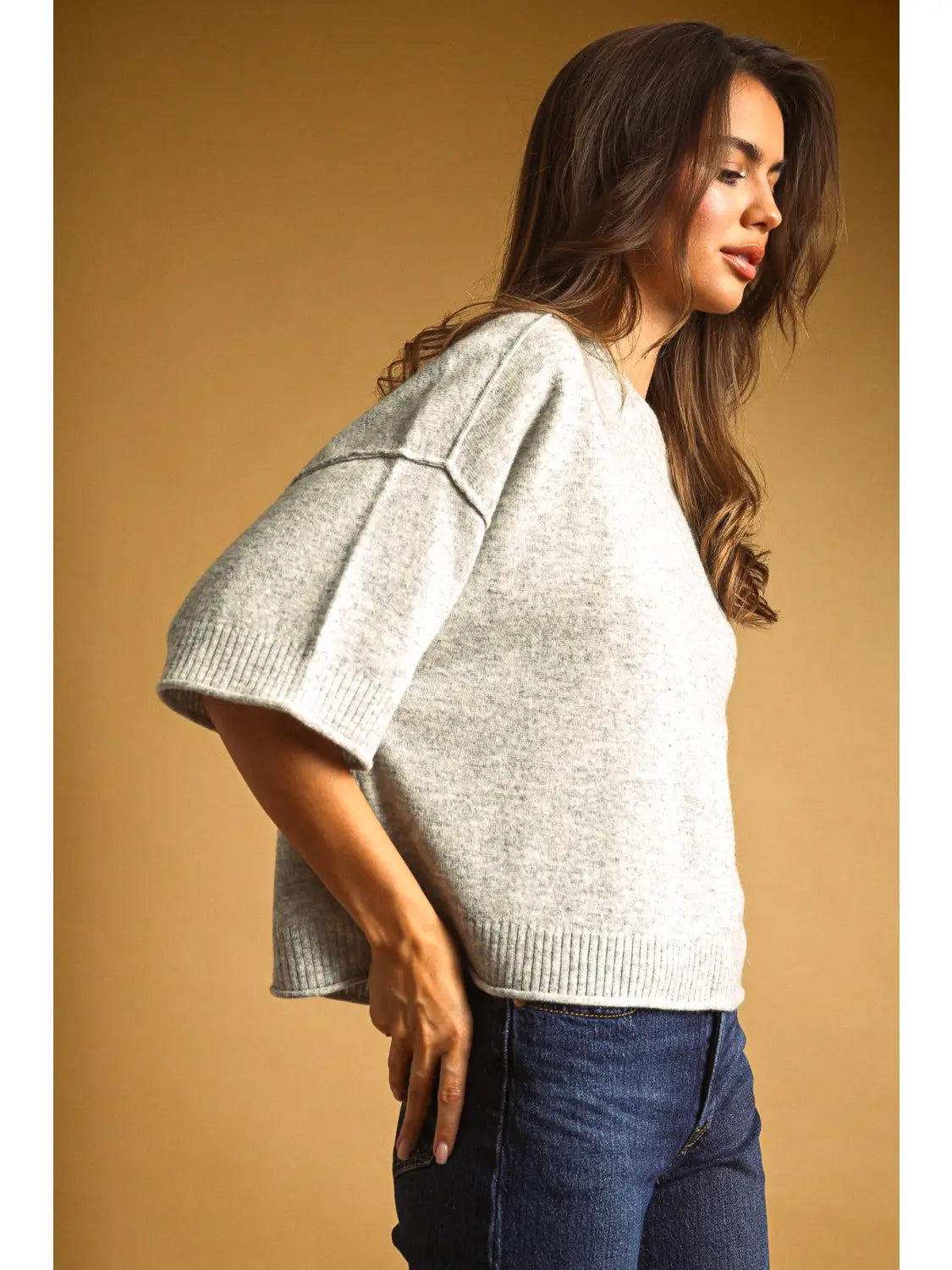 SHORT SLEEVE KNIT