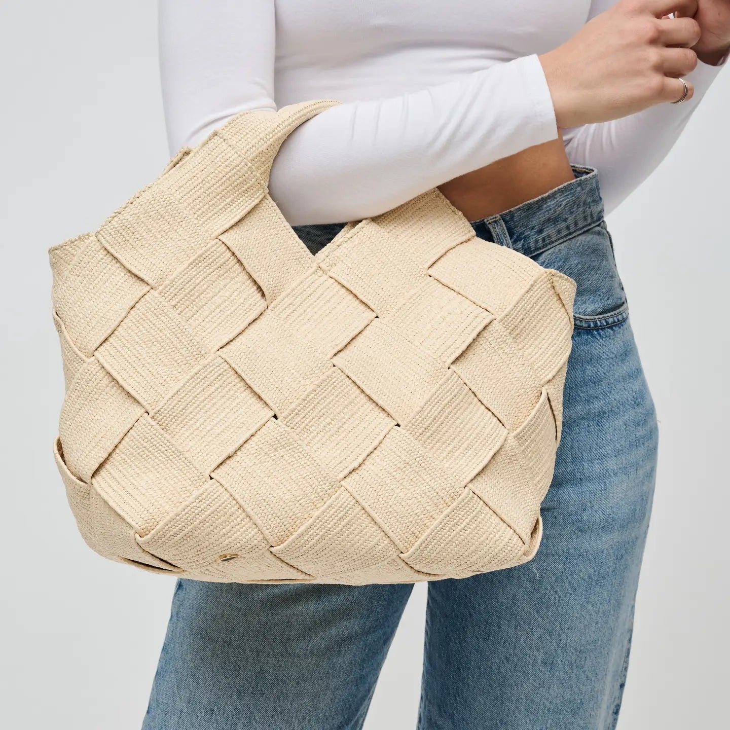 Resilience Straw Tote Cream