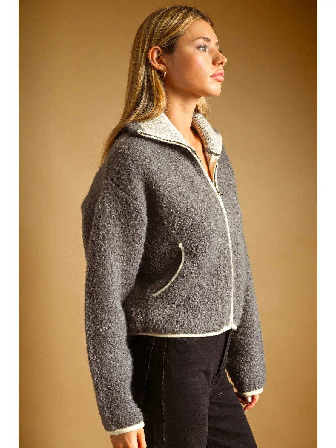 HIGH NECK JACKET