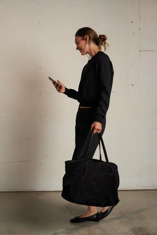 Lucia Travel Raglan Crew