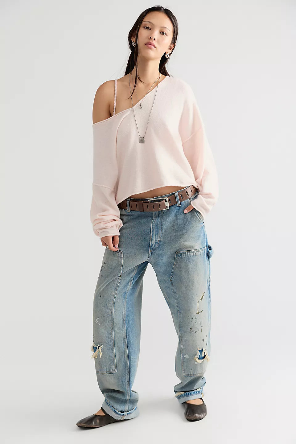 SEE ME V-NECK PULLOVER