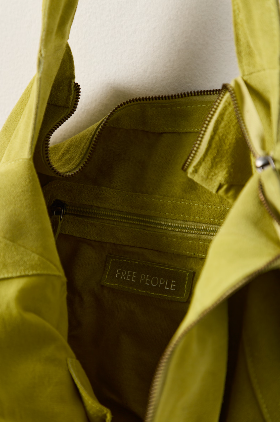ROMA SUEDE TOTE