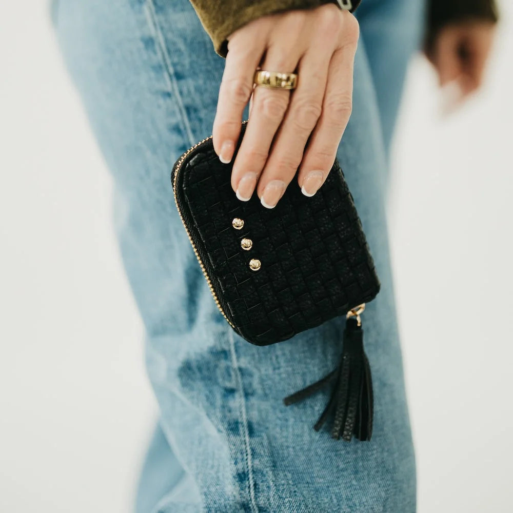 WYNONA WOVEN WALLET