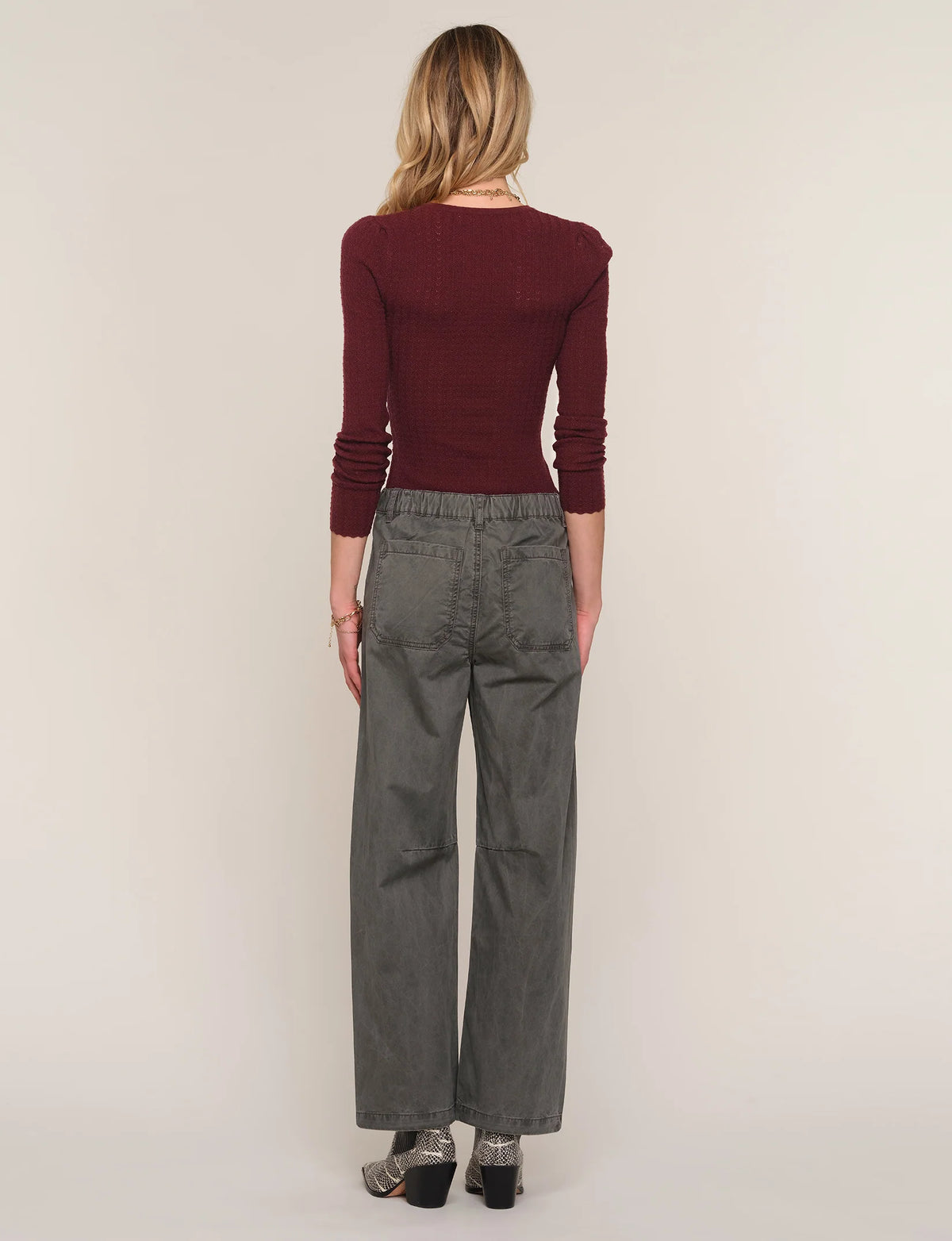 ALYSSA PANT