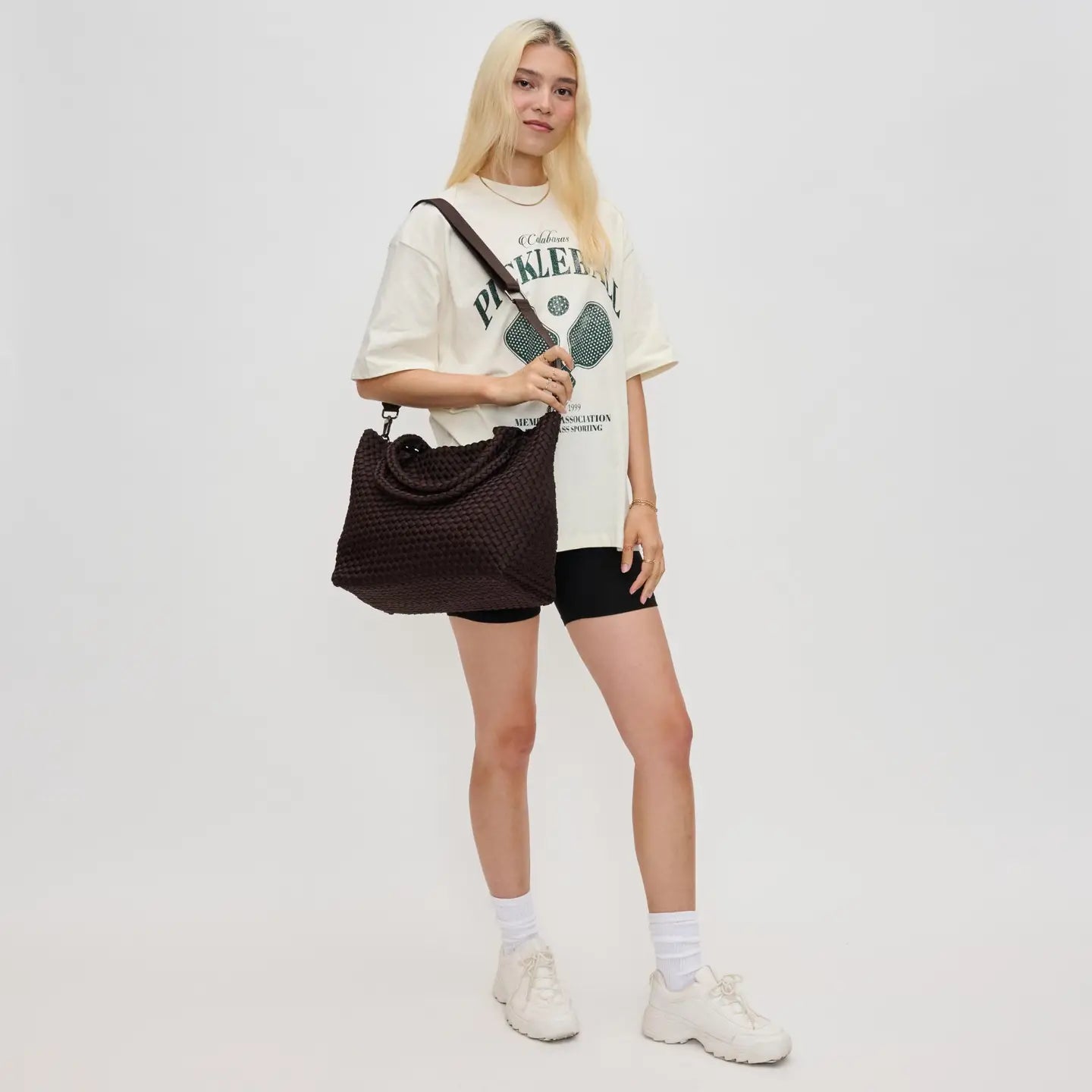 Sky's The Limit Medium Tote Chocolate